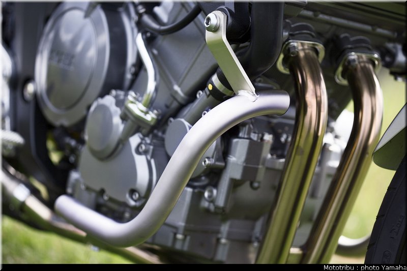 yamaha_900tdm_2006_025