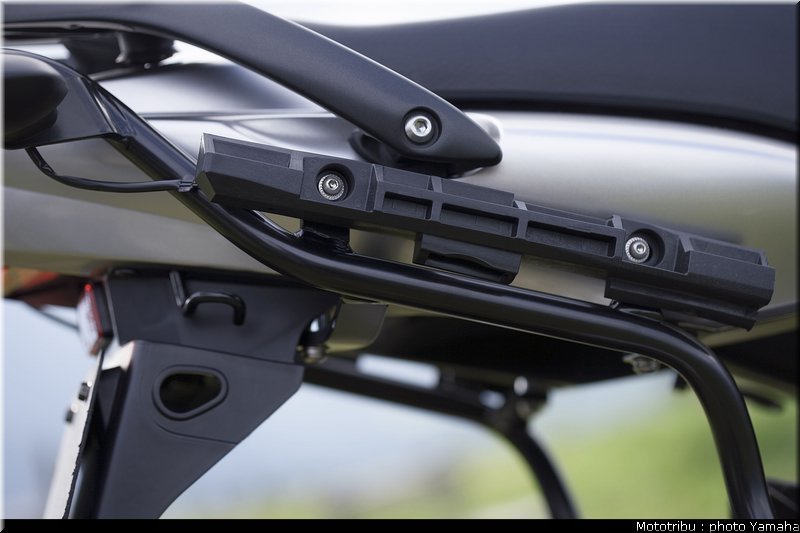yamaha_900tdm_2006_026