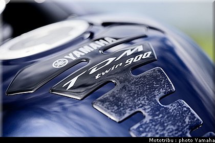 yamaha_900tdm_2006_020.jpg