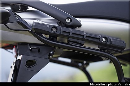 yamaha_900tdm_2006_026.jpg