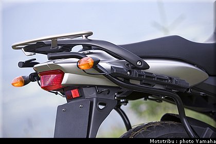 yamaha_900tdm_2006_028.jpg