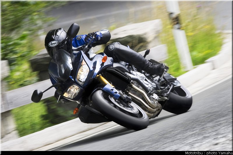 yamaha_fz1_fazer_2006_002