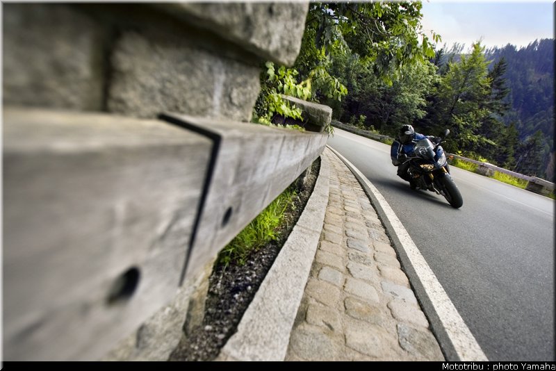 yamaha_fz1_fazer_2006_003
