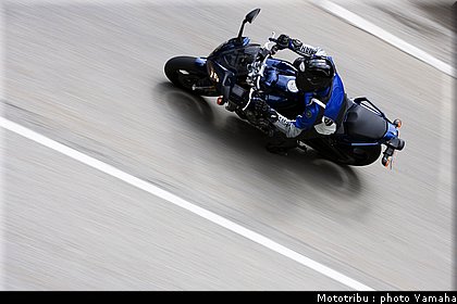 yamaha_fz1_fazer_2006_005.jpg