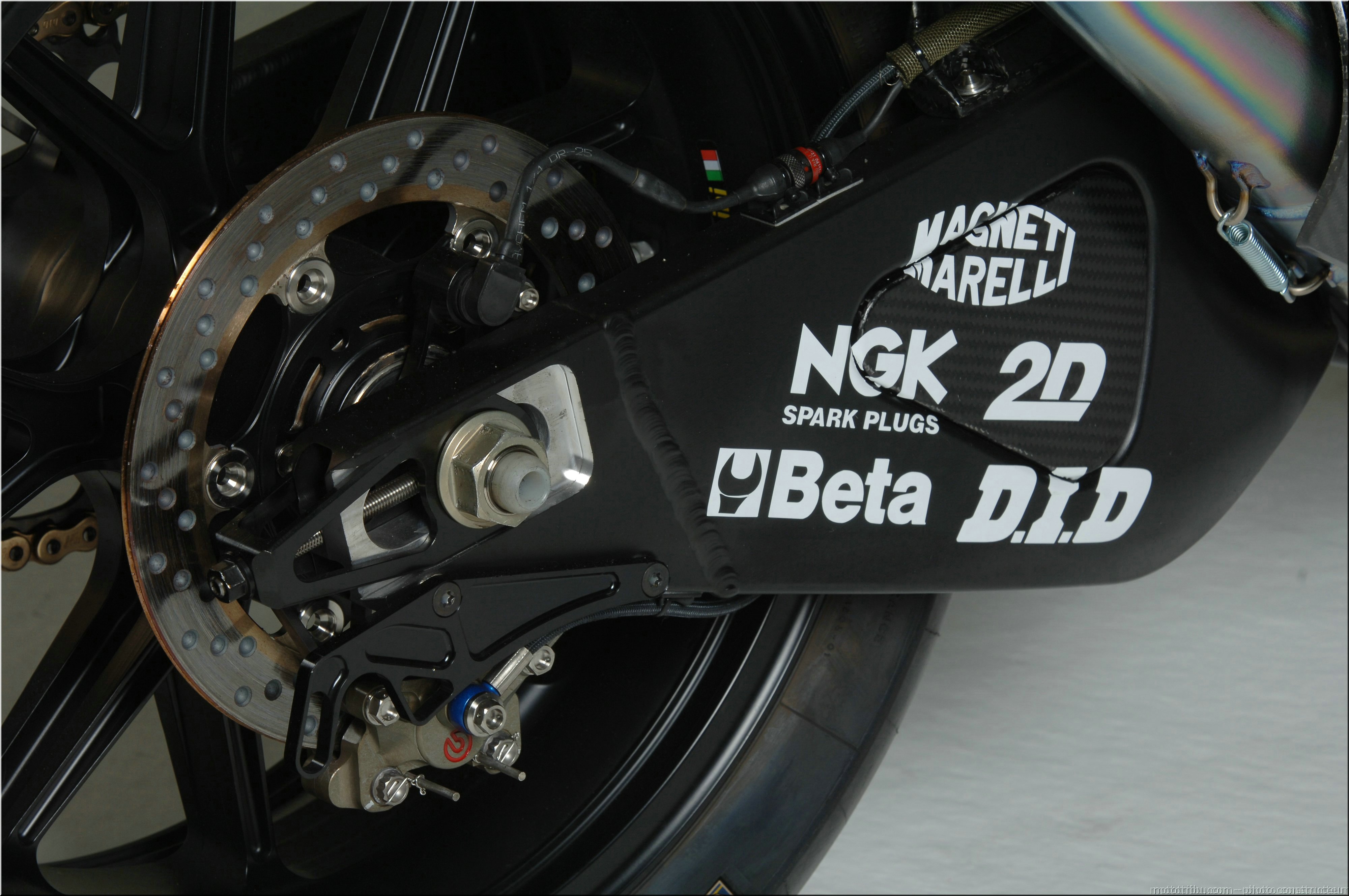 m1-rossi-2006-003
