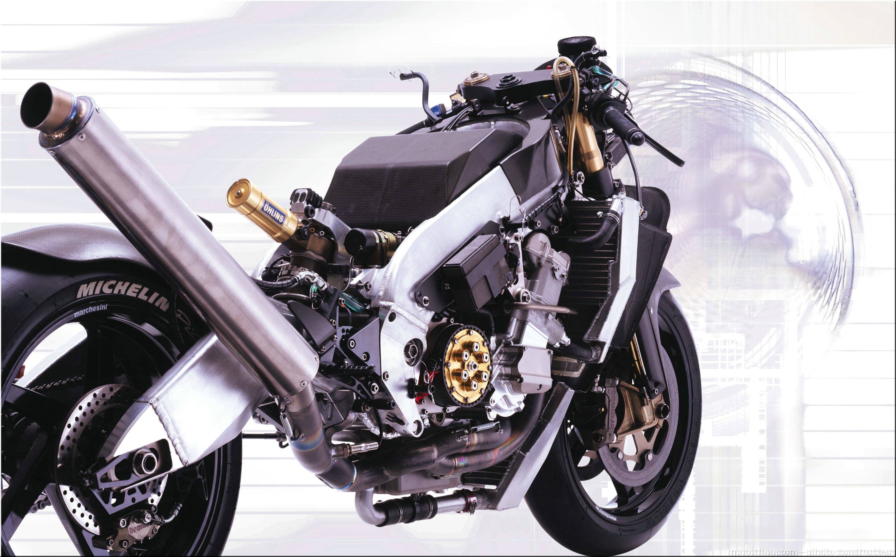 m1-rossi-2006-030