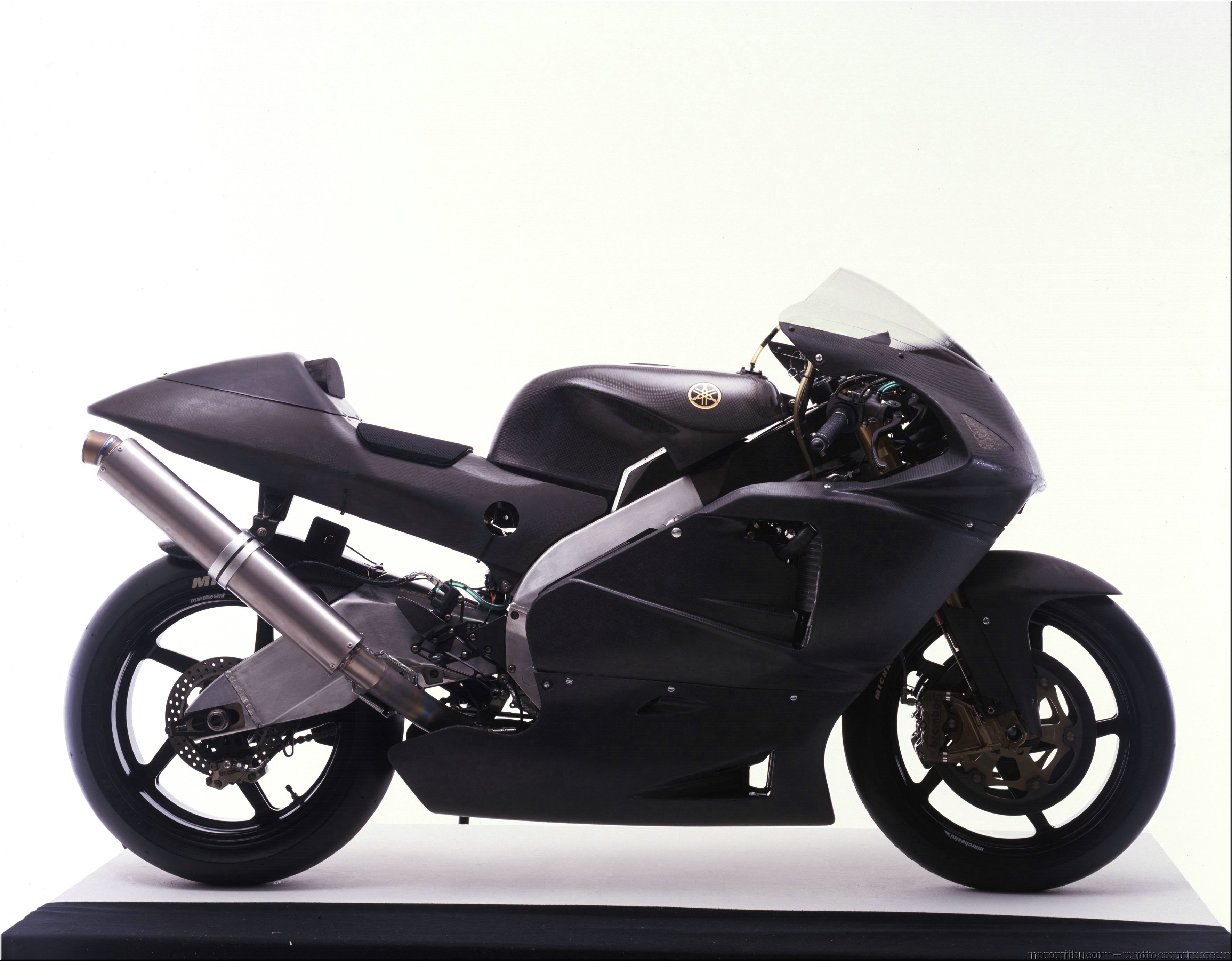 m1-rossi-2006-036