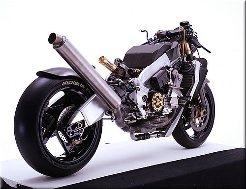 m1-rossi-2006-007.jpg
