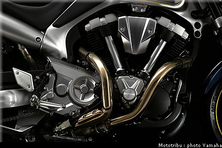yamaha_mt01_2006_008.jpg
