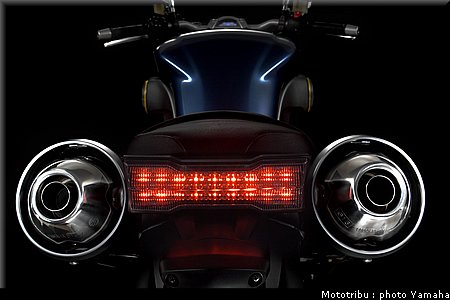 yamaha_mt01_2006_010.jpg