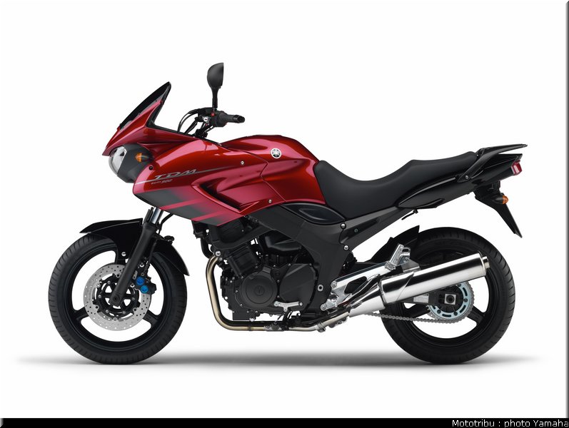 yamaha_900tdm_2007_015