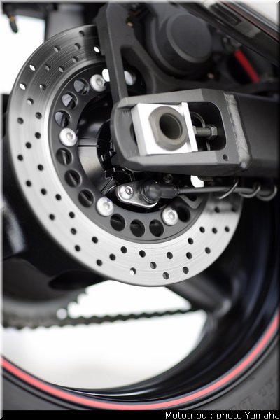 yamaha_900tdm_2007_026