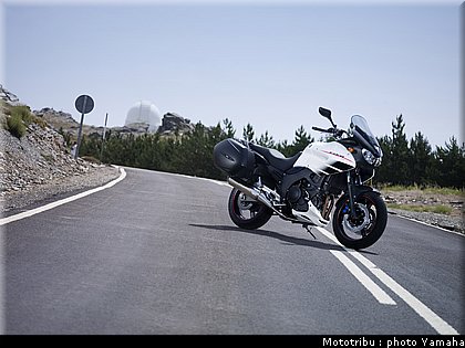 yamaha_900tdm_2007_004.jpg