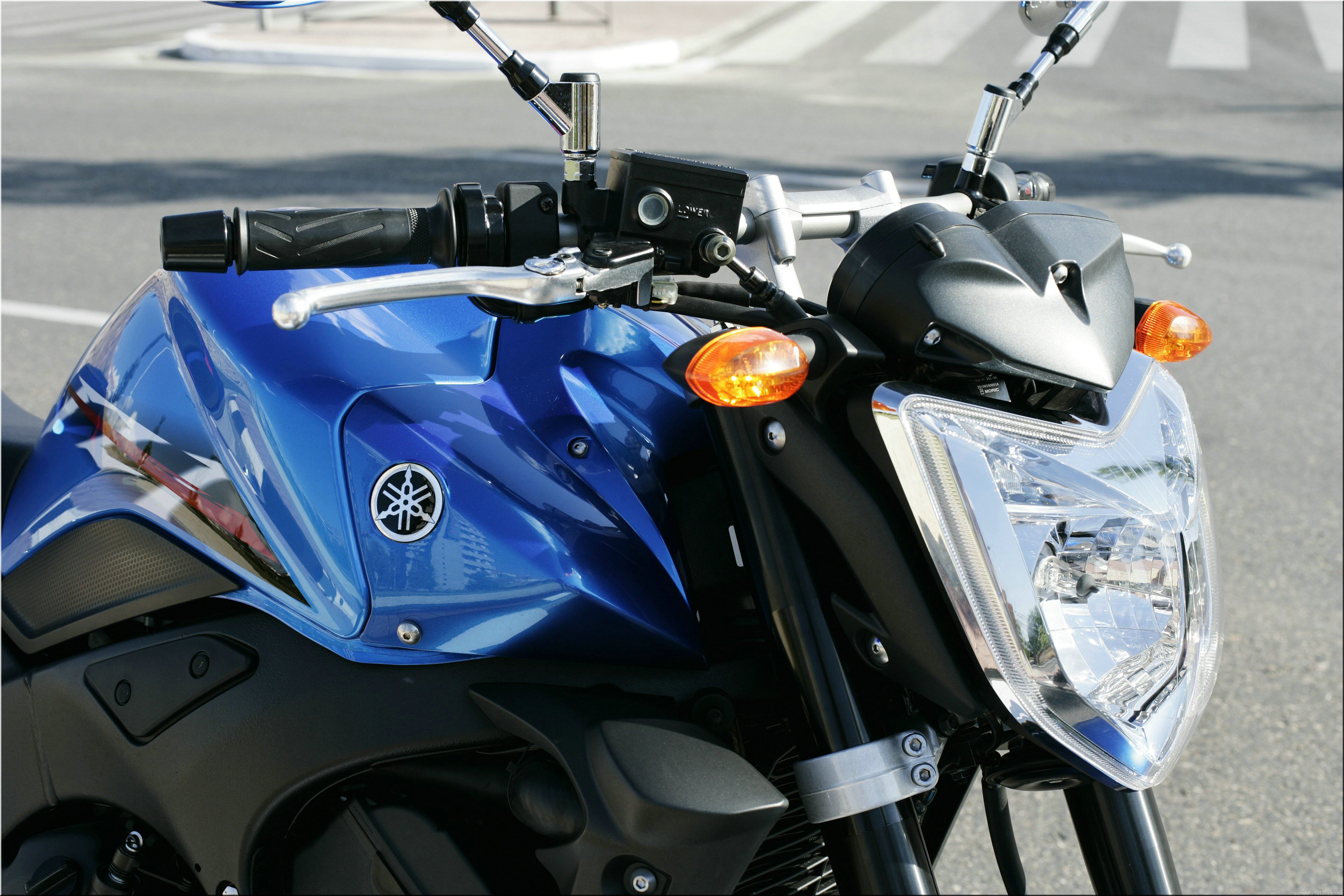 MOTO 