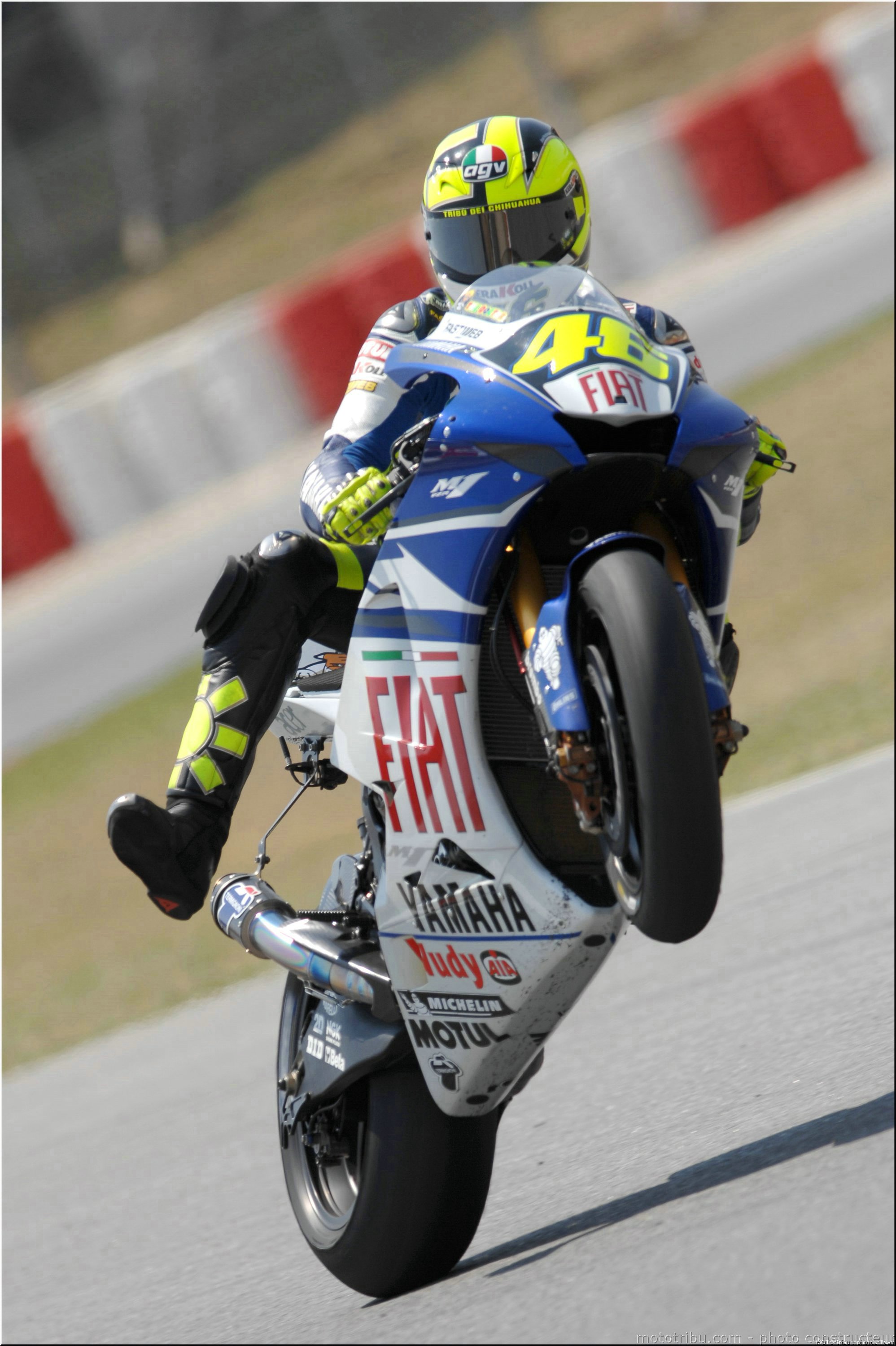m1-rossi-2007-001