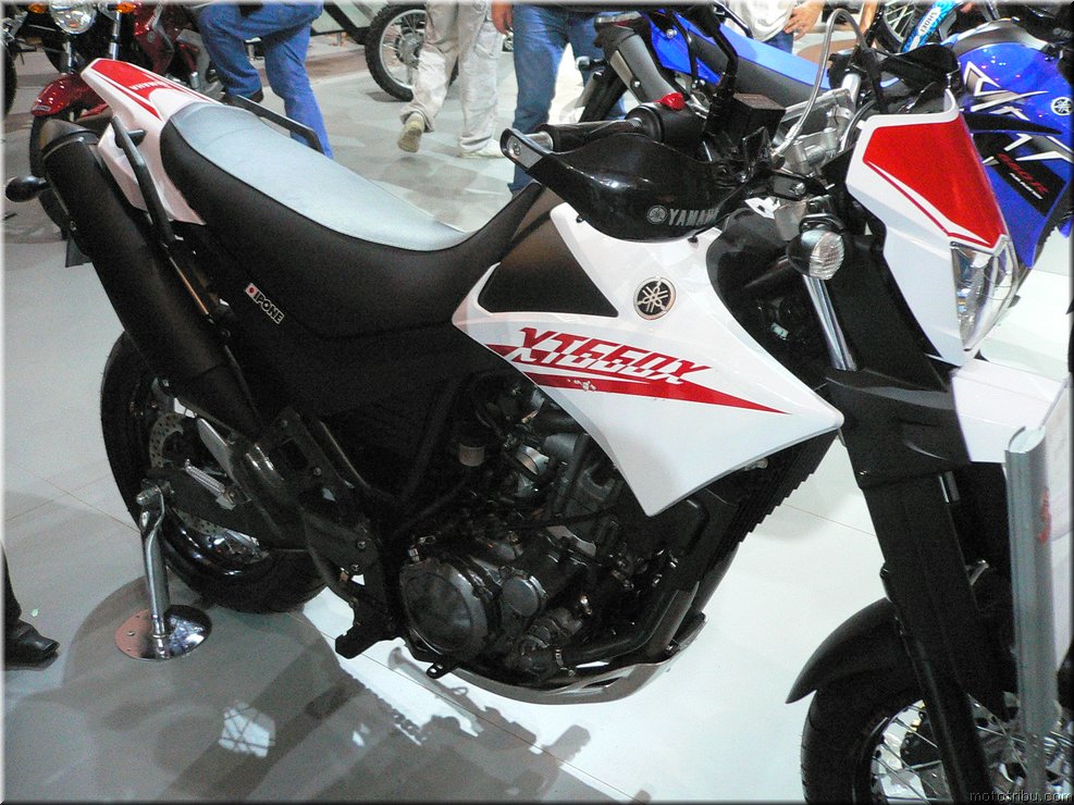 MOTO 
