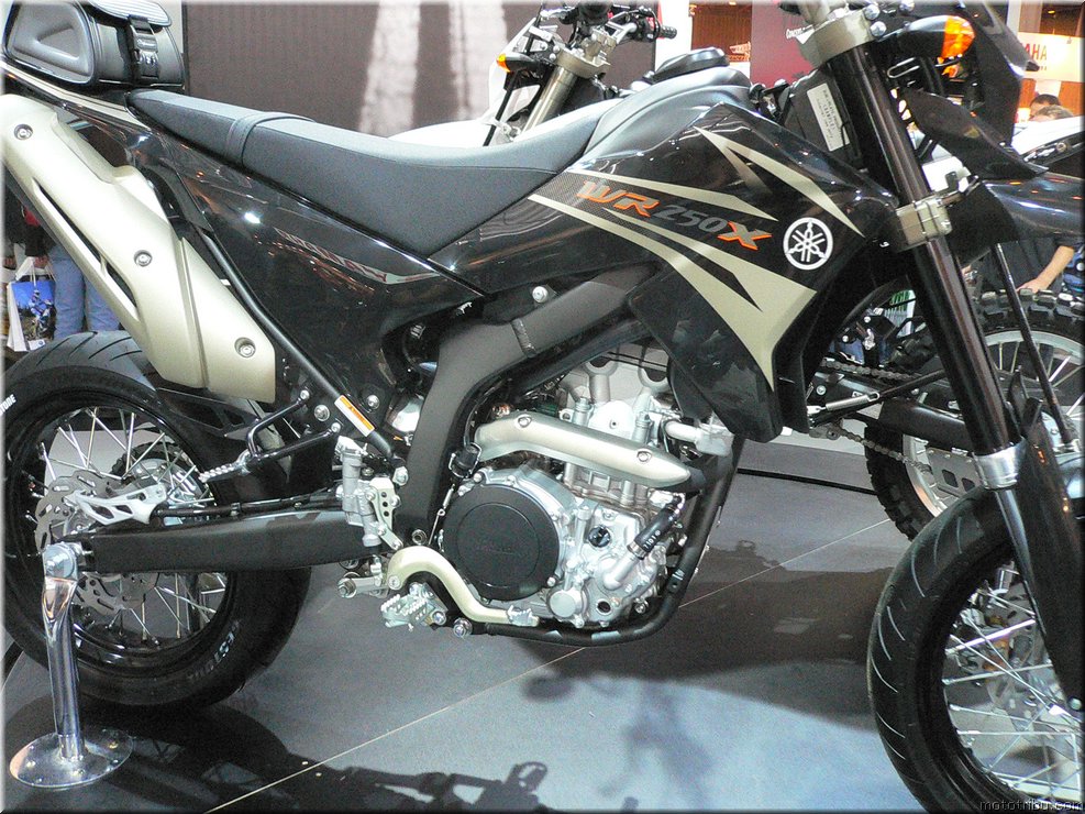 MOTO 