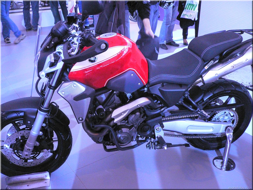 MOTO 