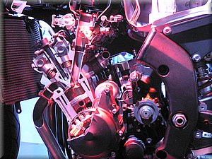 yamaha-mondial2007-042.JPG