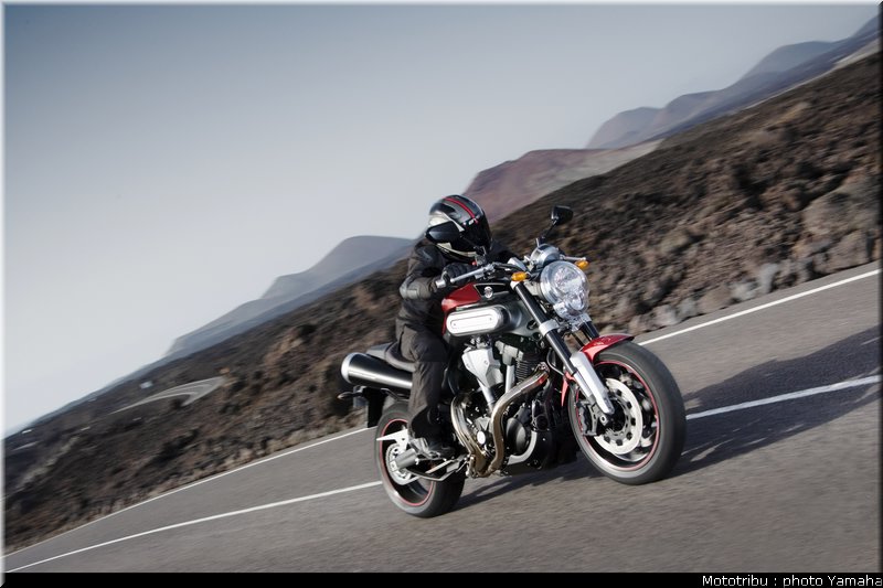 yamaha_mt01_2007_001