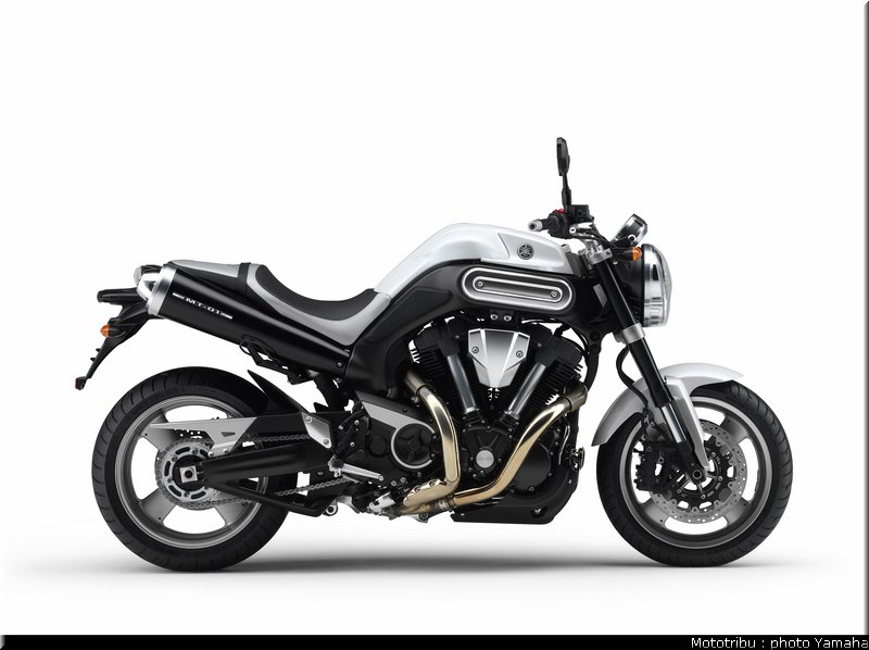 yamaha_mt01_2007_009