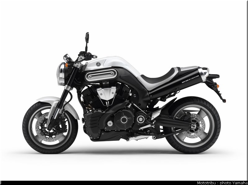 yamaha_mt01_2007_010