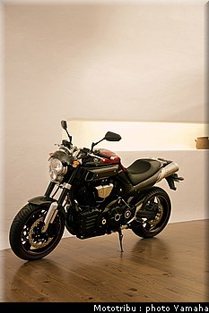 yamaha_mt01_2007_008.jpg