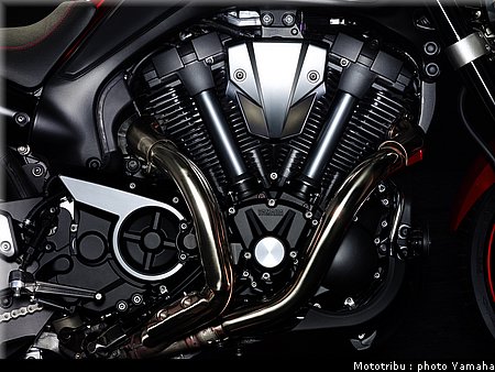 yamaha_mt01_2007_021.jpg