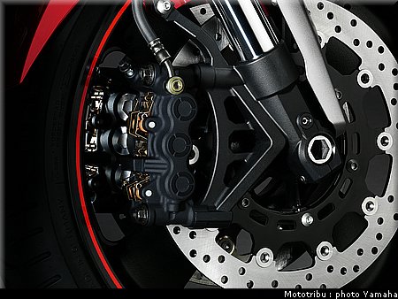 yamaha_mt01_2007_022.jpg