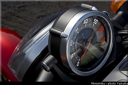 yamaha_mt01_2007_025.jpg