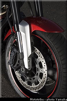 yamaha_mt01_2007_028.jpg