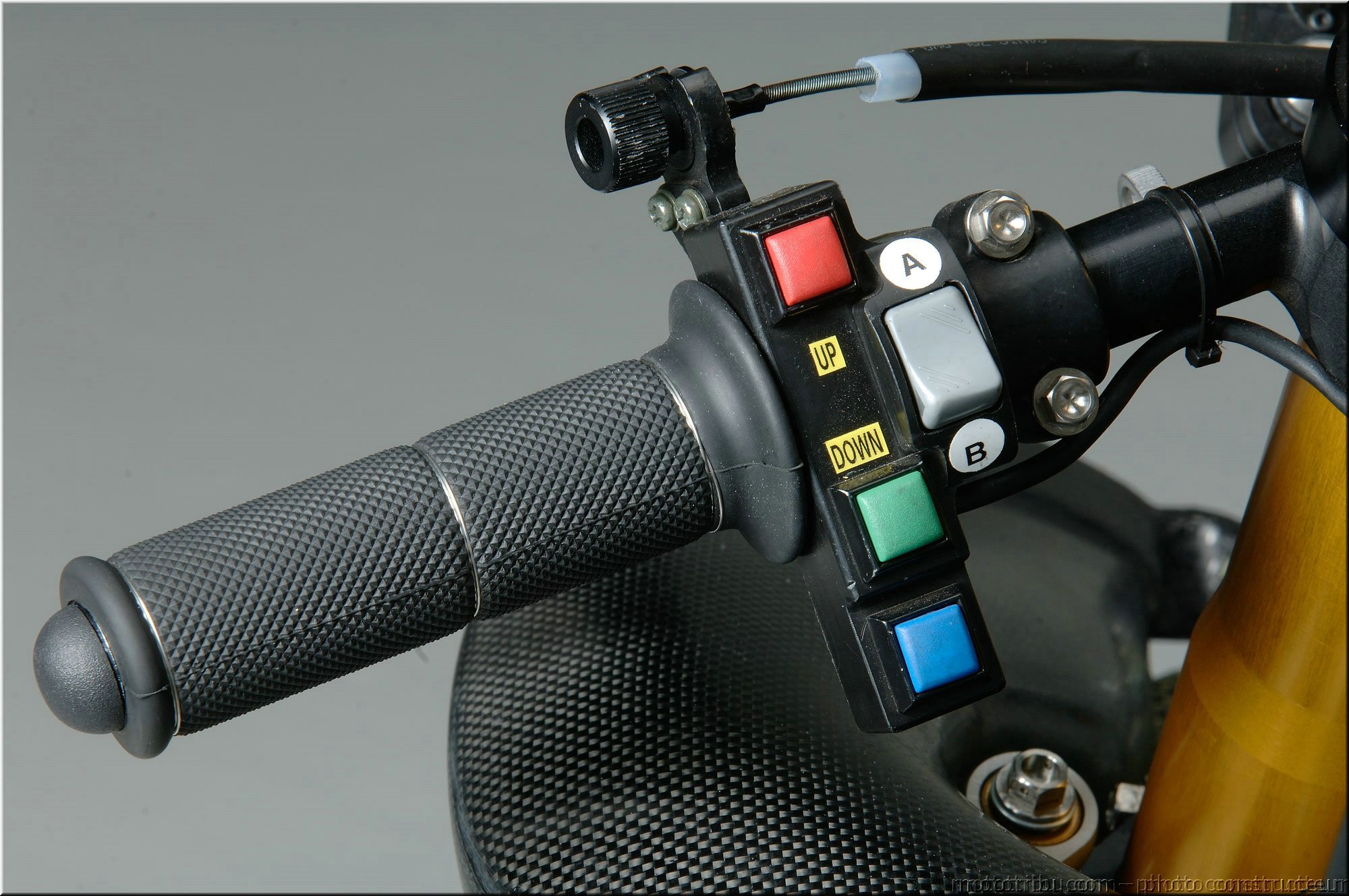 yzfr1-haga-2007-018