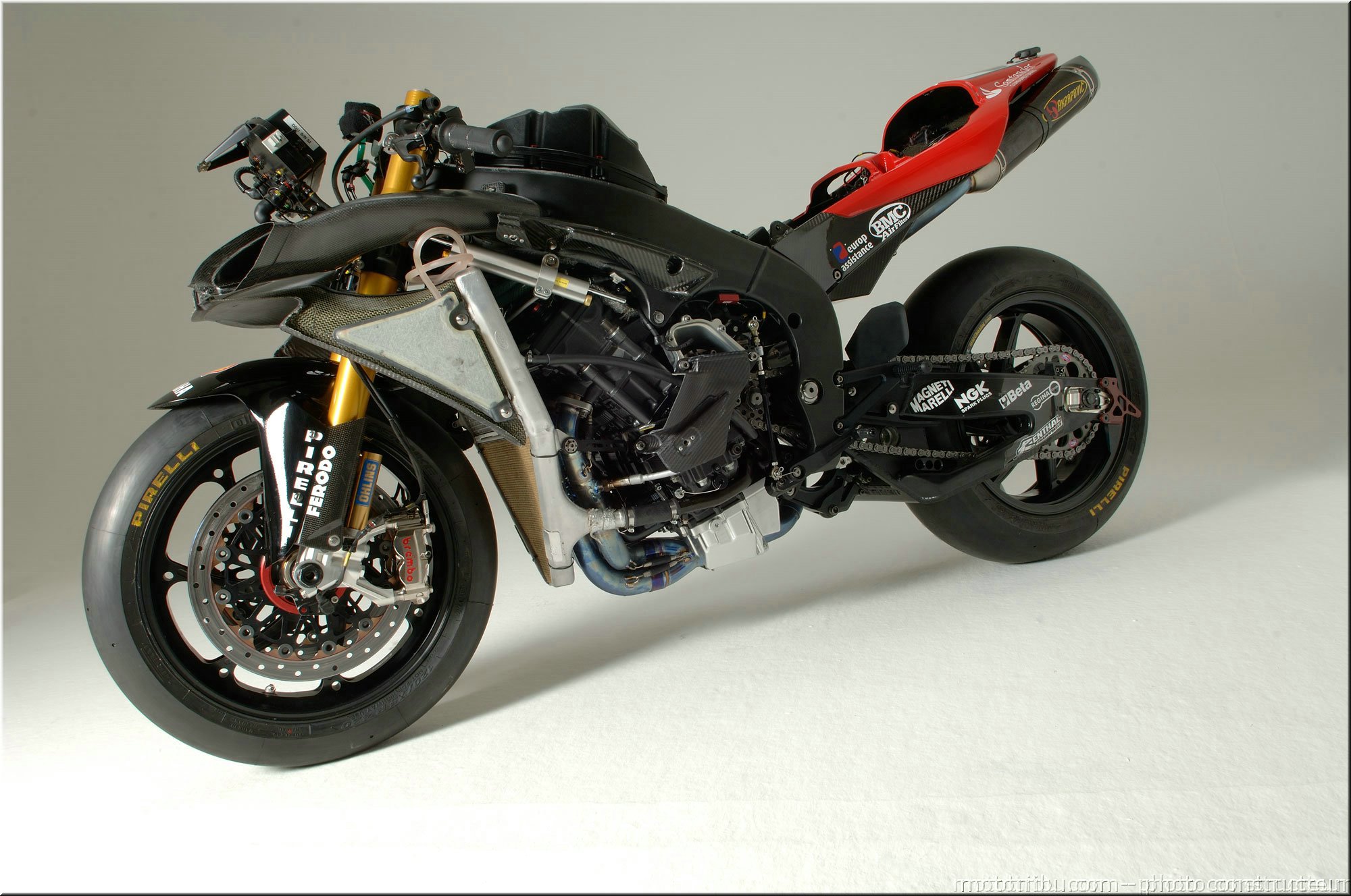 yzfr1-haga-2007-023