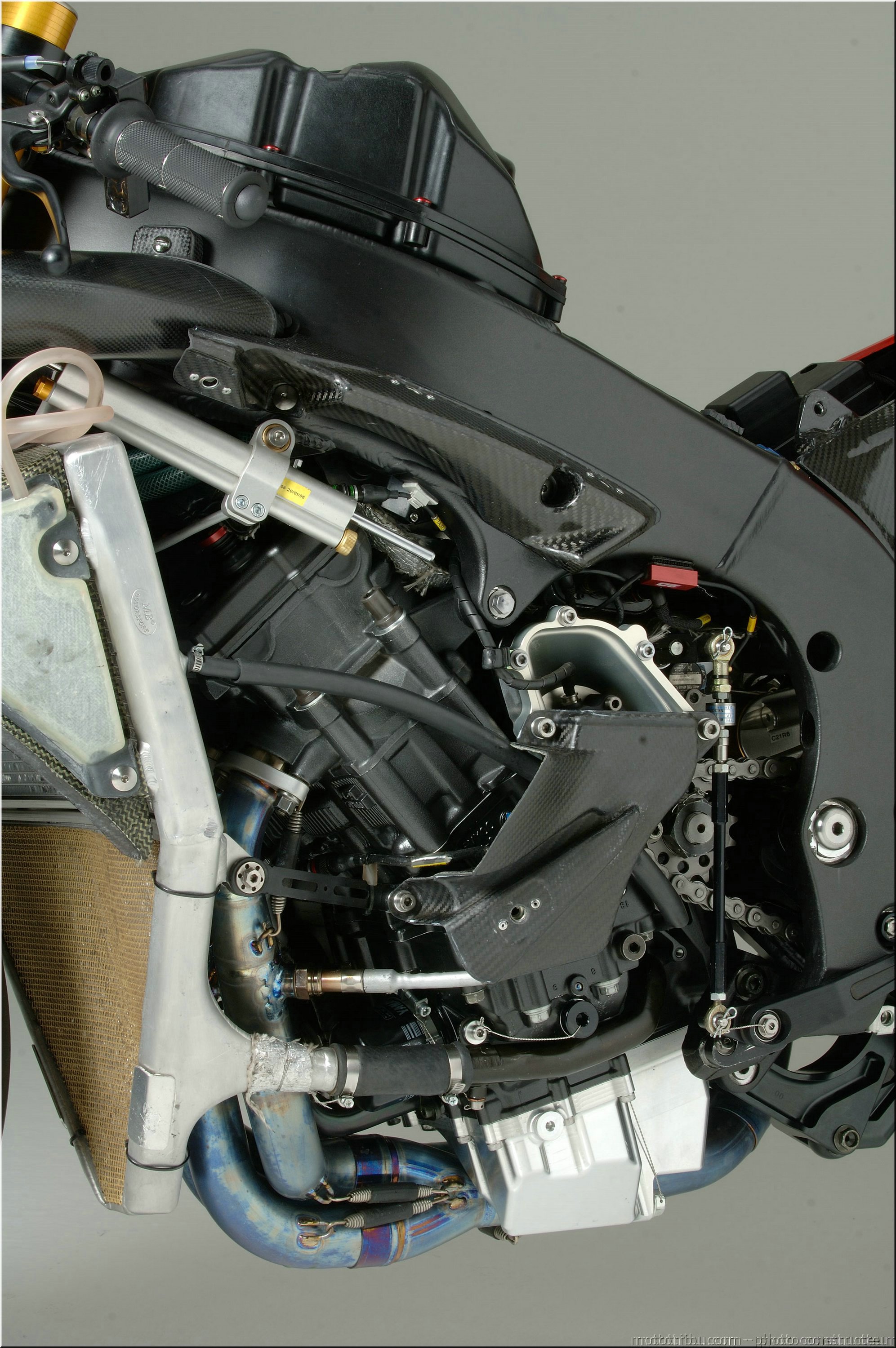 yzfr1-haga-2007-036