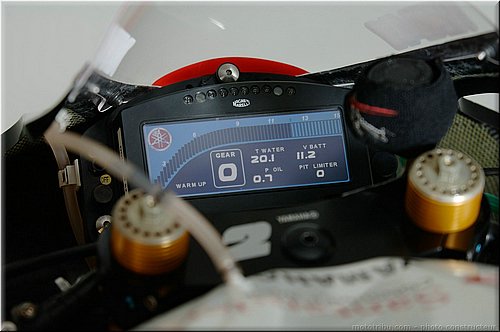 yzfr1-haga-2007-010.jpg