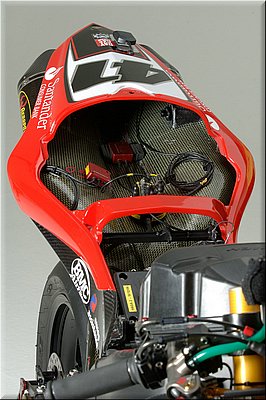yzfr1-haga-2007-047.jpg