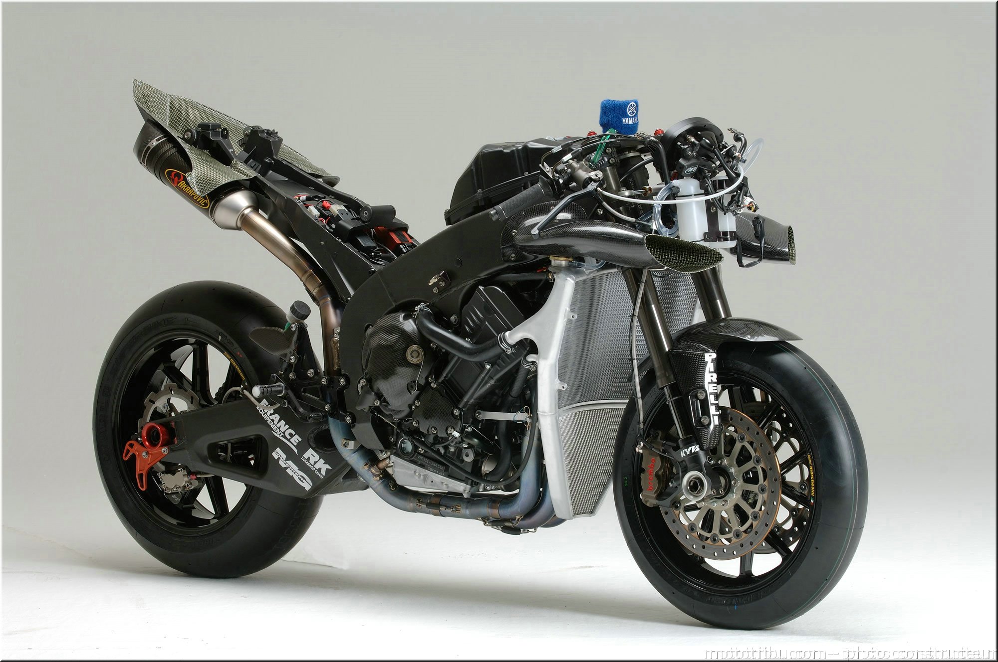 r1-r6-sbk-2007-003