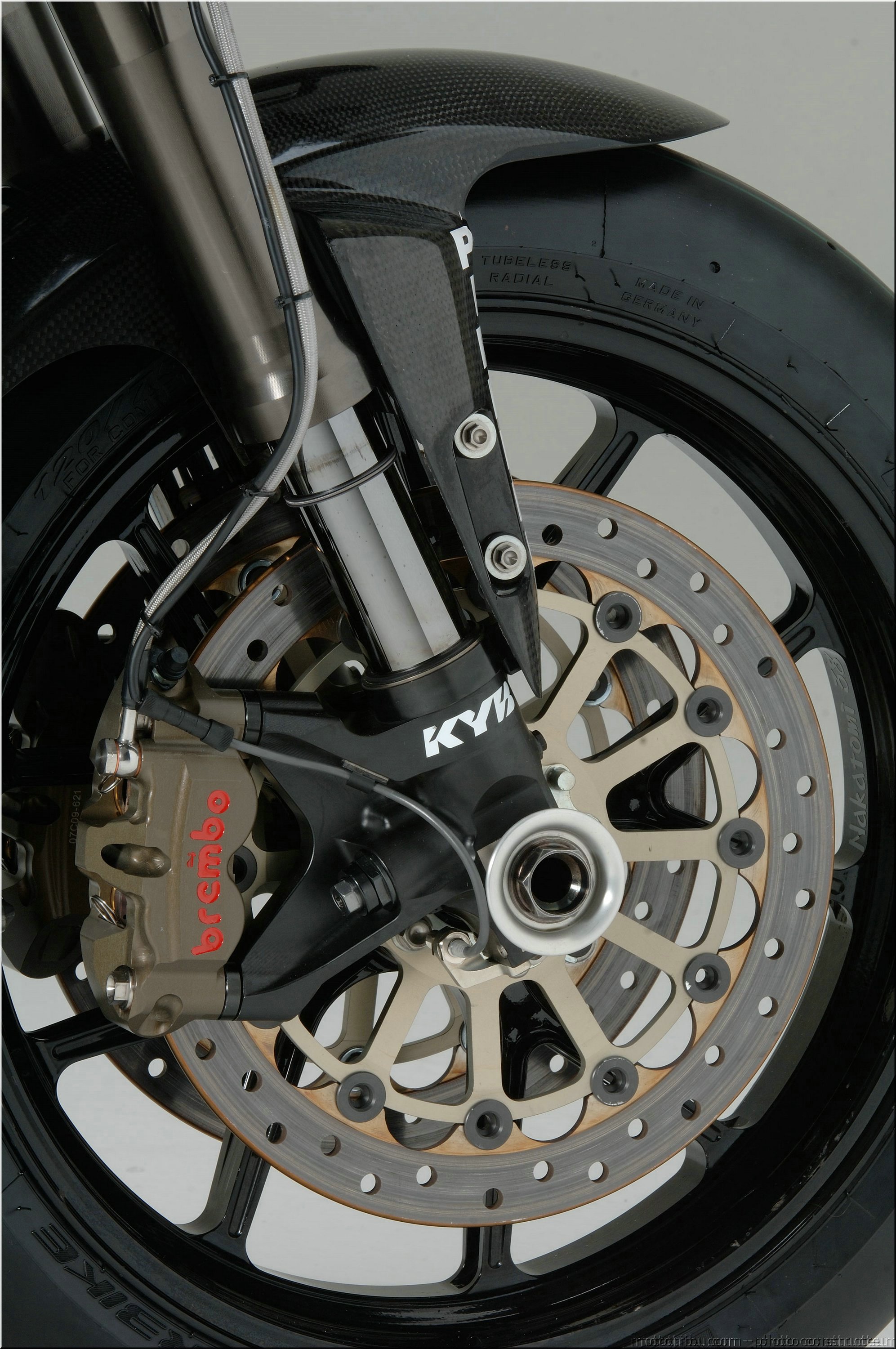 r1-r6-sbk-2007-009