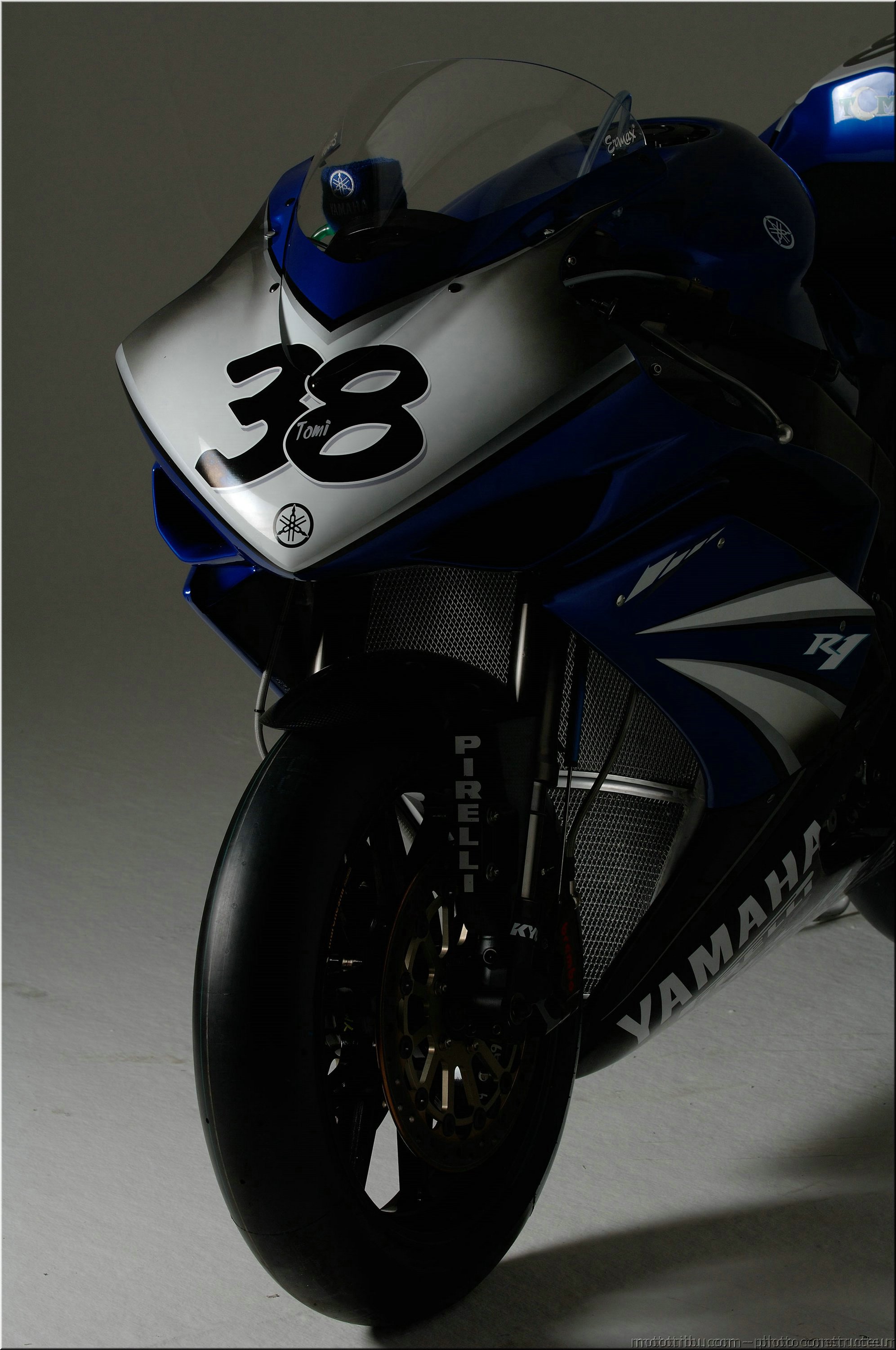 r1-r6-sbk-2007-019