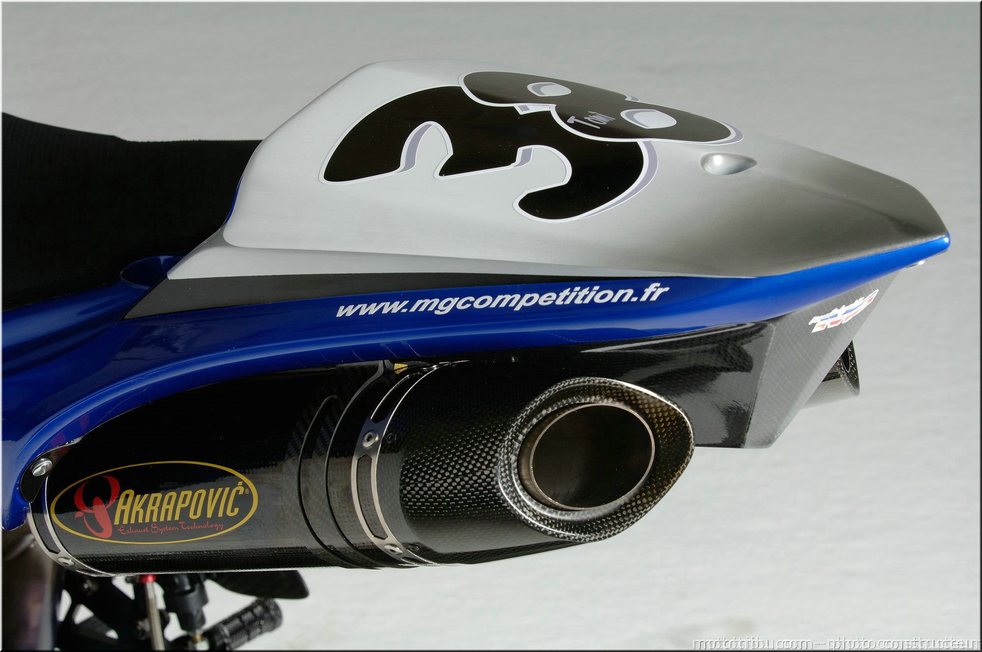 r1-r6-sbk-2007-020