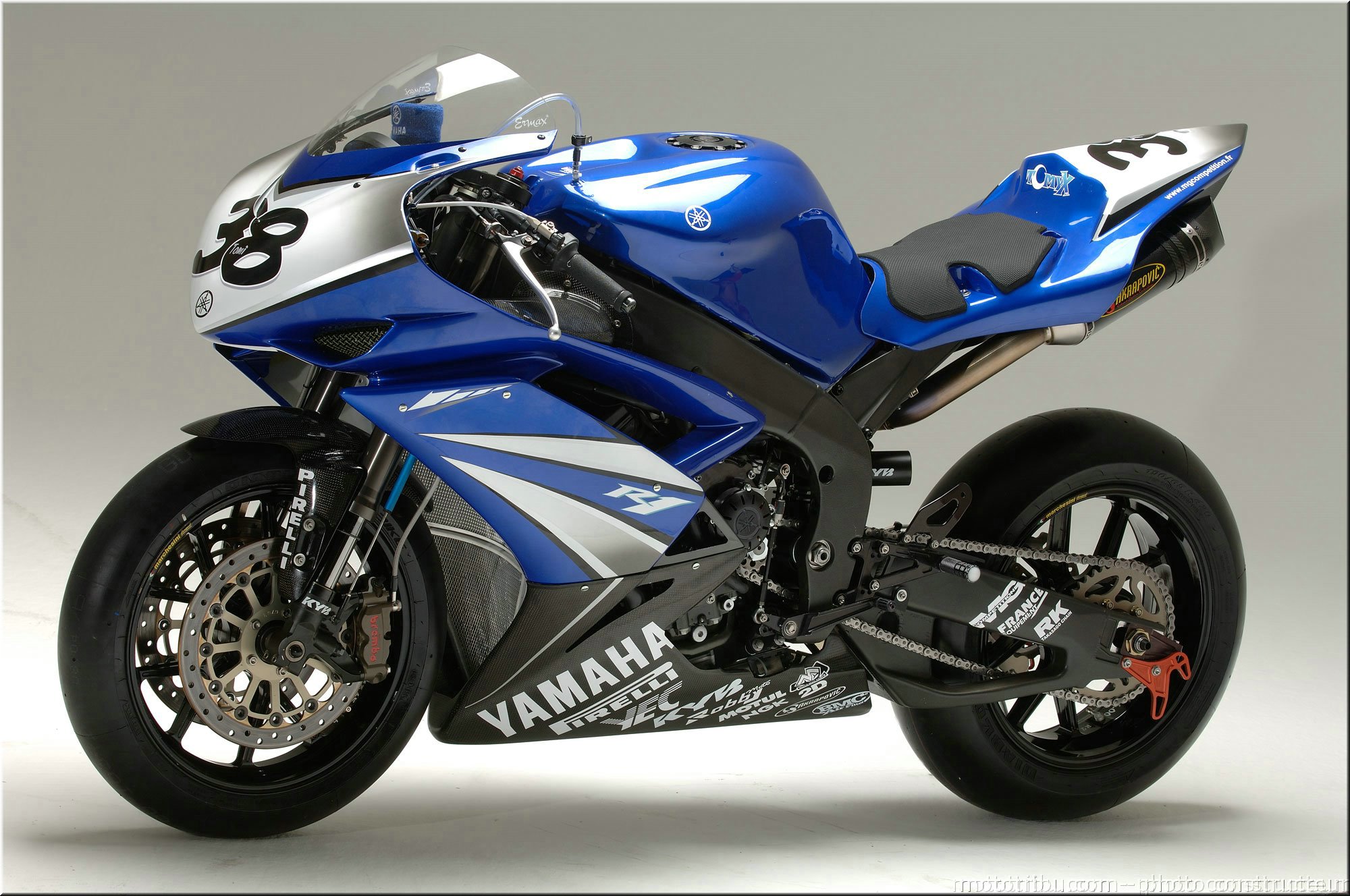 r1-r6-sbk-2007-026