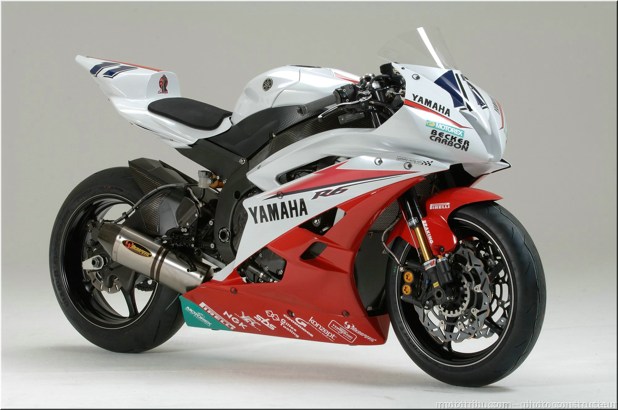 r1-r6-sbk-2007-031