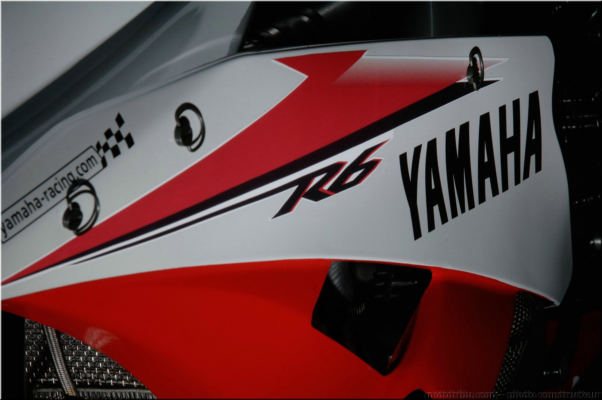 r1-r6-sbk-2007-041