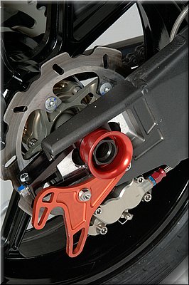 r1-r6-sbk-2007-005.jpg