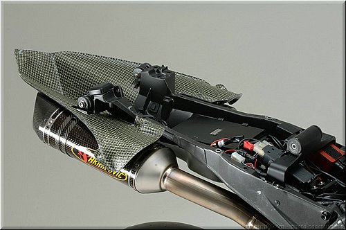 r1-r6-sbk-2007-008.jpg