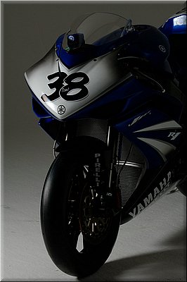 r1-r6-sbk-2007-019.jpg