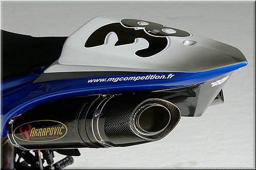 r1-r6-sbk-2007-020.jpg