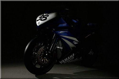 r1-r6-sbk-2007-022.jpg