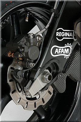 r1-r6-sbk-2007-034.jpg