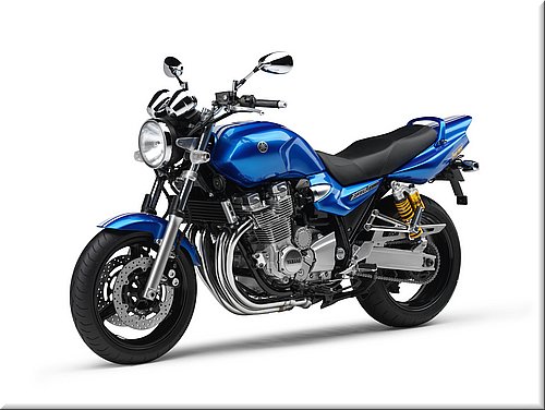 yamaha-xjr1300-2007-004.jpg